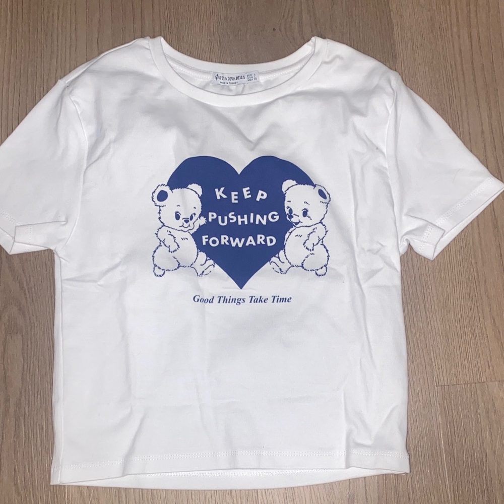 Stradivarius White Tee with Blue Motivational Graphic